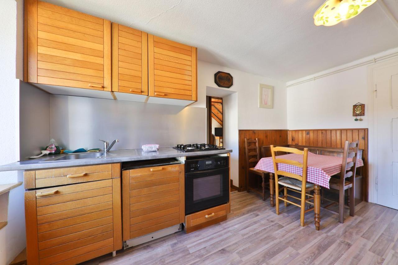 Spacieux Et Confortables Gites A Proximite Randonnees, Lacs, Ski Nature Sondernach Exterior foto