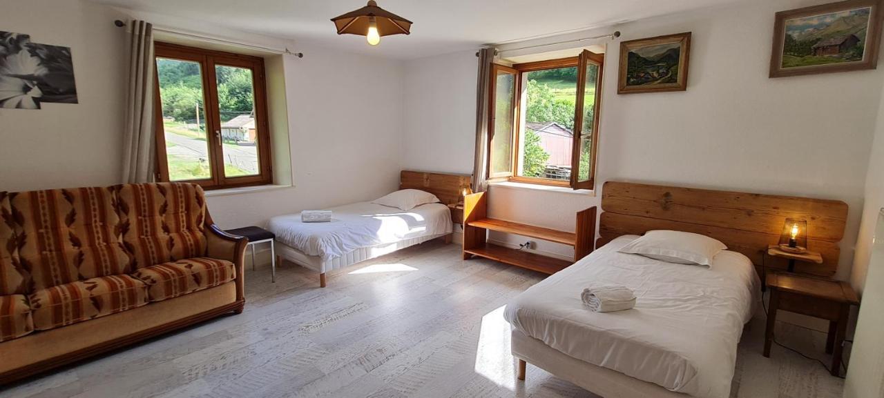 Spacieux Et Confortables Gites A Proximite Randonnees, Lacs, Ski Nature Sondernach Exterior foto